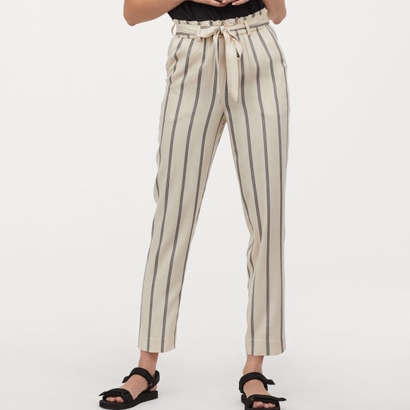 H&M Pants - H&M NWOT Paper Bag Pants!